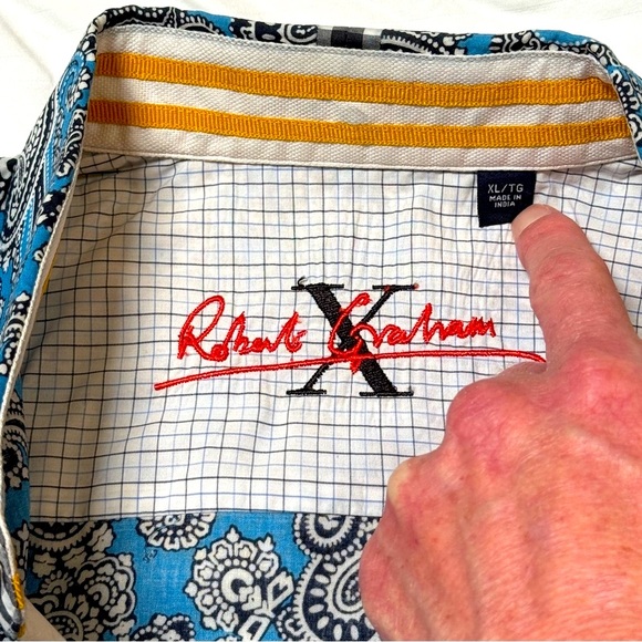Robert Graham Short Sleeve Dress Shirt - Picture 4 of 4